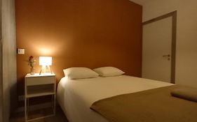 Comfy Stay 9052